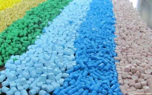 najnowsza sprawa firmy na temat Zastosowanie i popyt na tworzywa sztuczne w przemyśle pojazdów elektrycznych