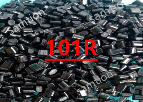 S-Plastic Lexan 101R Nonhalogenated. 7.0 MFR, dla grubszych sekcji bez zlewów.