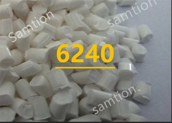 S-Plastic Xenoy 6240 10% GR, stop zmodyfikowany w wyniku uderzenia, zwiększona wytrzymałość uderzeniowa i elastyczność.